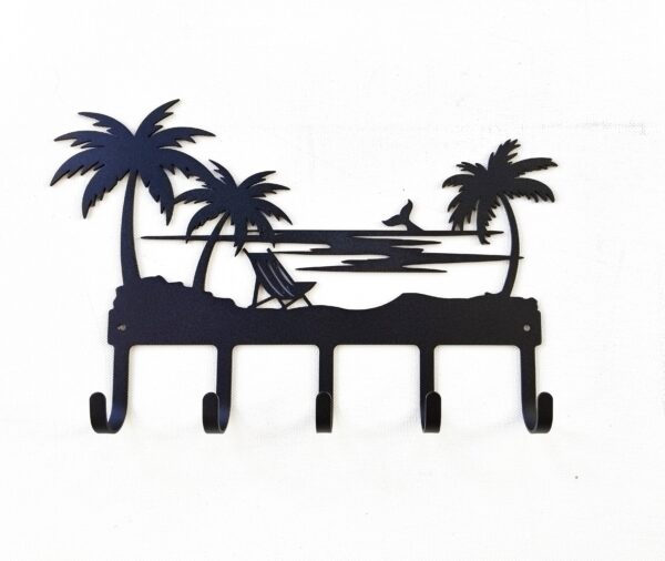 5 HOOK BEACH SCENE